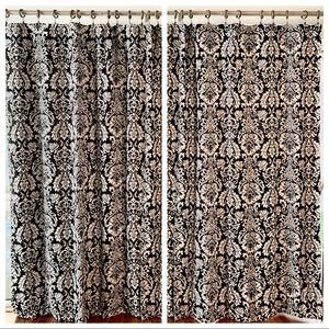 Room-darkening black and white damask curtains (2)